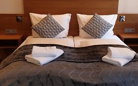 Gasthause Zur Krone Hotel