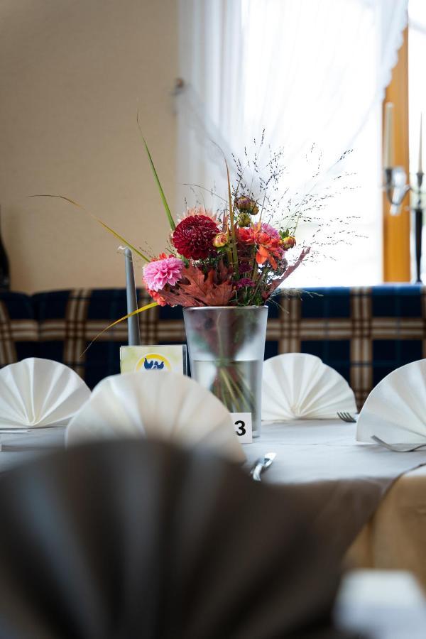 Gasthause Zur Krone Hotel Leimen  Buitenkant foto