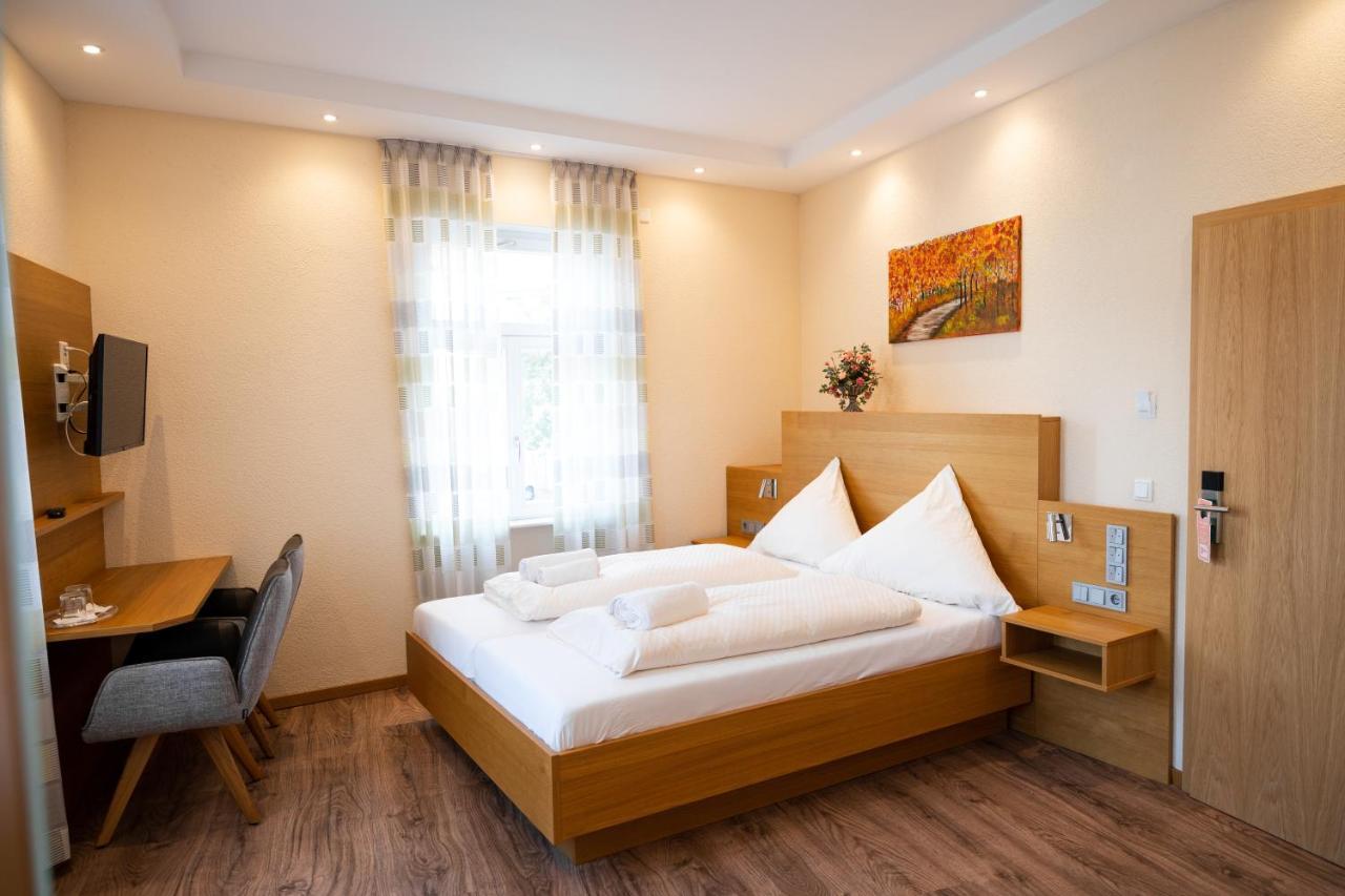 Gasthause Zur Krone Hotel Leimen  Buitenkant foto