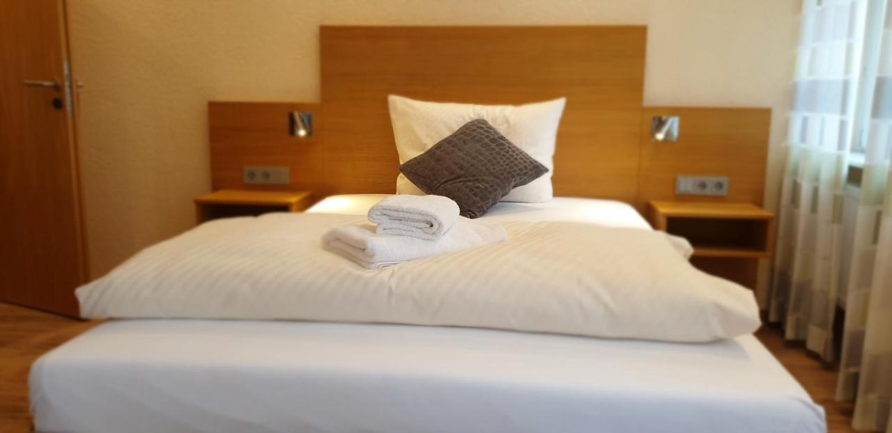 Gasthause Zur Krone Hotel Leimen  Buitenkant foto